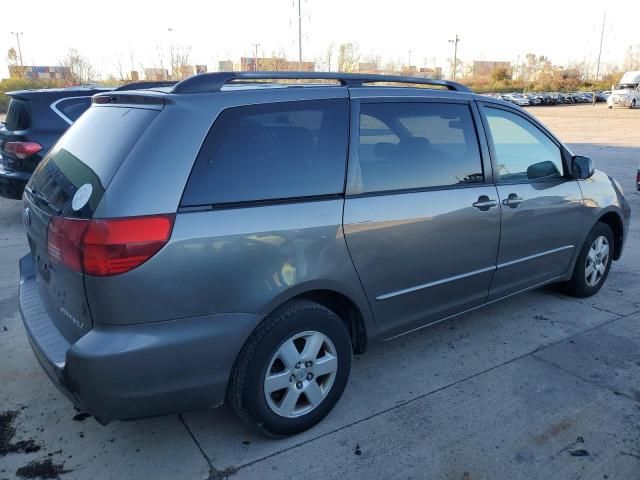 2005 Toyota Sienna XLE