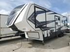 2020 Mome 5th Wheel