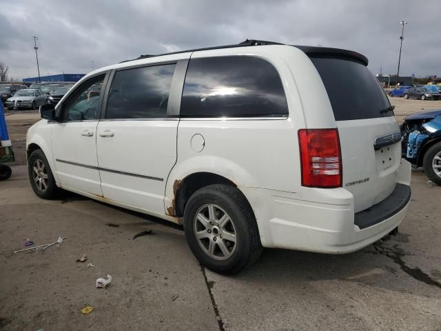 2010 Chrysler Town & Country Touring Plus