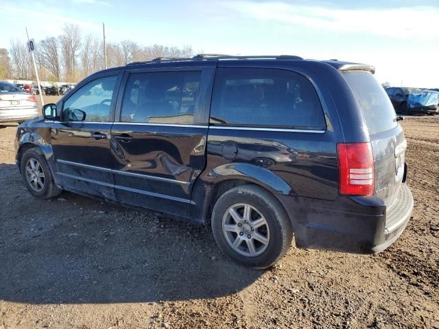 2010 Chrysler Town & Country Touring Plus