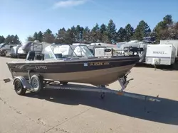 Vehiculos salvage en venta de Copart Eldridge, IA: 2000 Lund Boat With Trailer