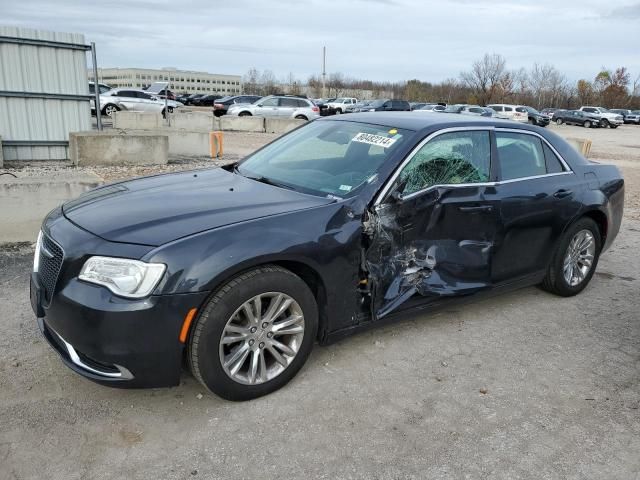 2018 Chrysler 300 Touring