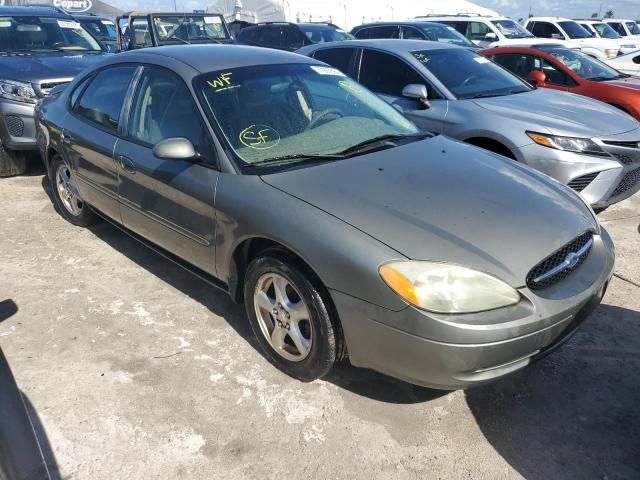 2003 Ford Taurus SE