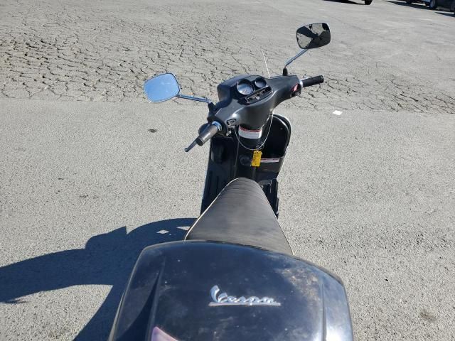 2013 Vespa LX 150IE