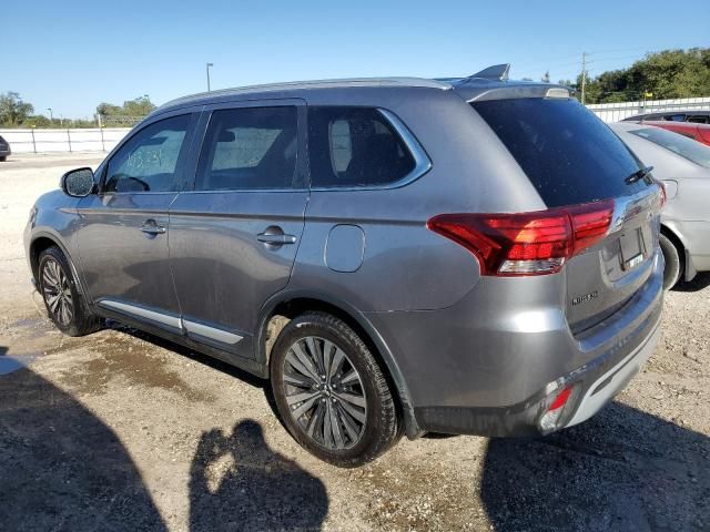 2019 Mitsubishi Outlander SE