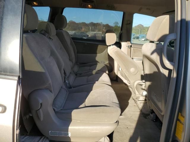 2007 Toyota Sienna CE