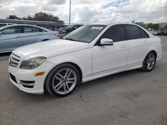 2013 Mercedes-Benz C 250