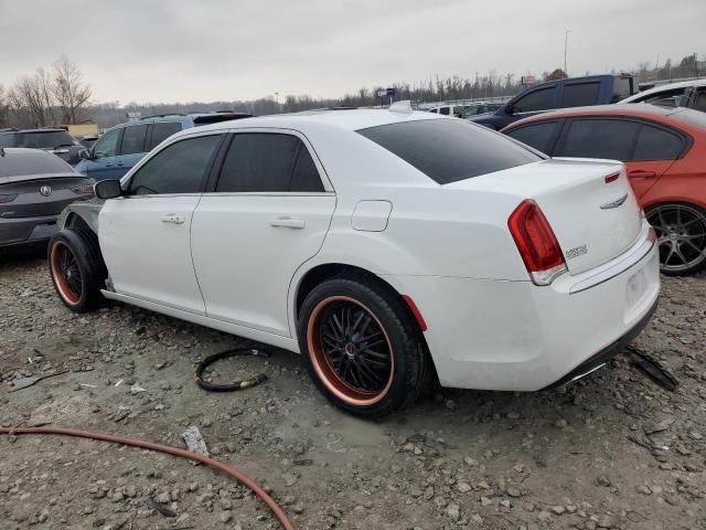 2018 Chrysler 300 Touring