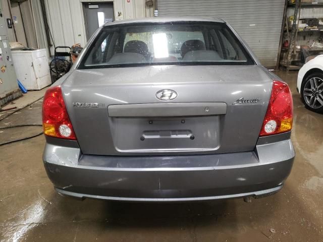 2004 Hyundai Accent GL