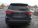 2017 Toyota Highlander SE