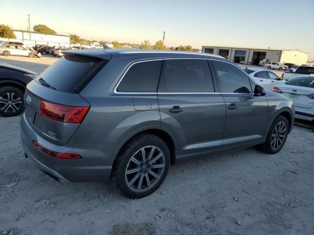 2017 Audi Q7 Premium Plus