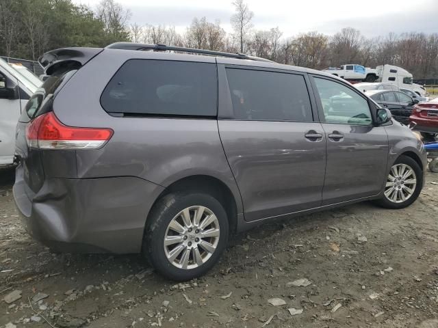 2011 Toyota Sienna XLE