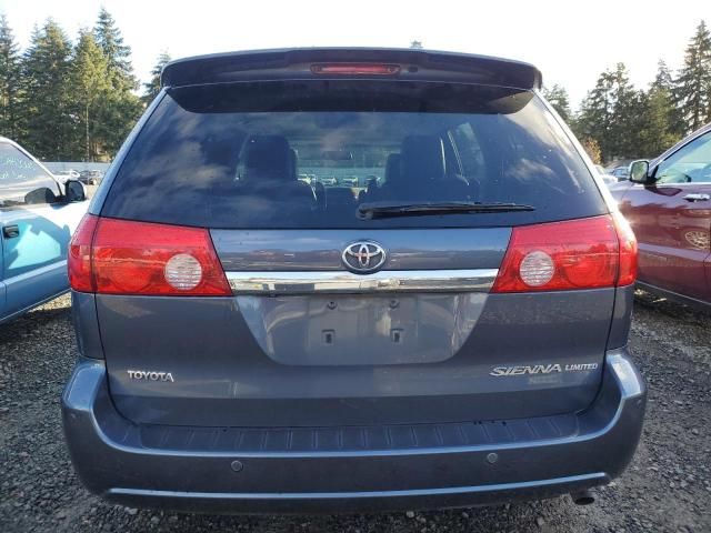 2009 Toyota Sienna XLE