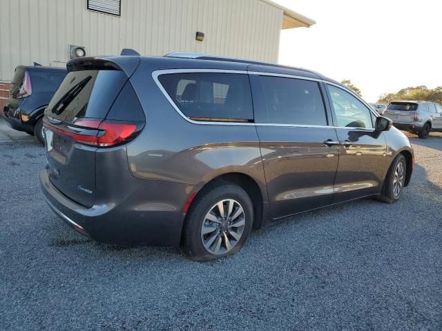 2021 Chrysler Pacifica Hybrid Touring L