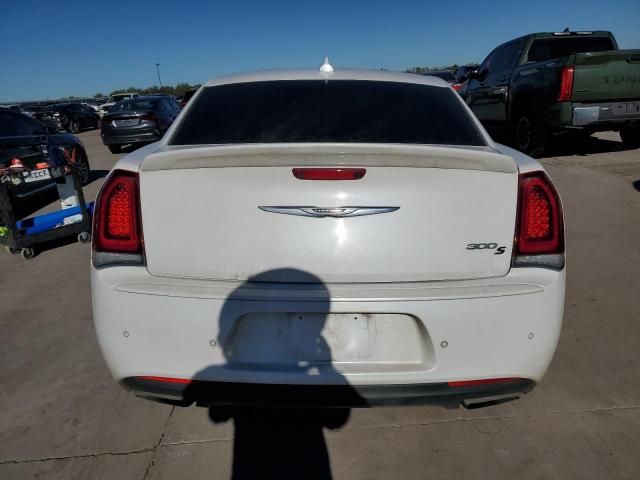 2016 Chrysler 300 S