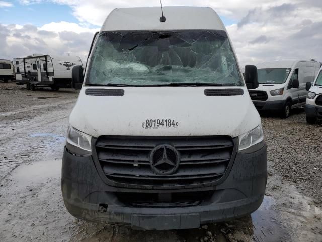 2021 Mercedes-Benz Sprinter 2500