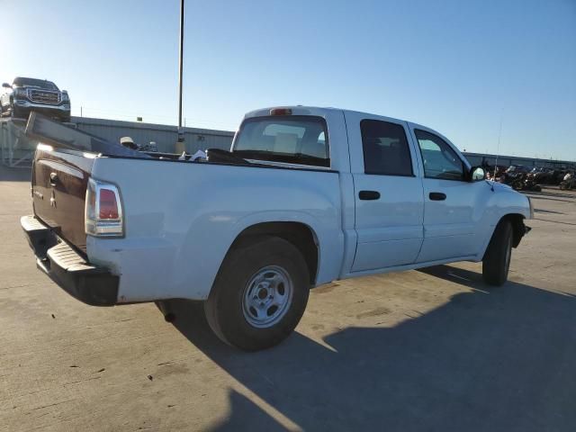 2007 Mitsubishi Raider LS