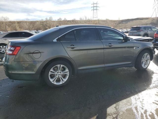 2016 Ford Taurus SEL