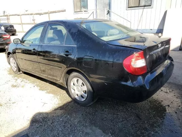 2004 Toyota Camry LE