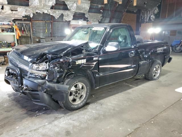 2004 Chevrolet Silverado C1500