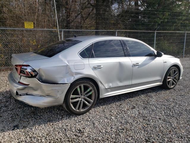 2017 Volkswagen Passat R-Line