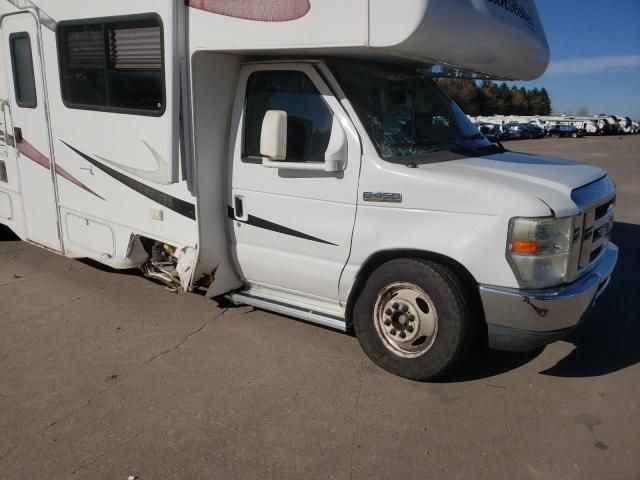 2011 Sunnybrook 2011 Ford Econoline E450 Super Duty Cutaway Van