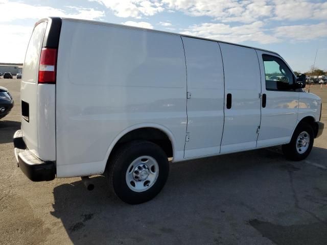 2016 Chevrolet Express G2500