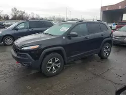 Jeep Cherokee Vehiculos salvage en venta: 2017 Jeep Cherokee Trailhawk