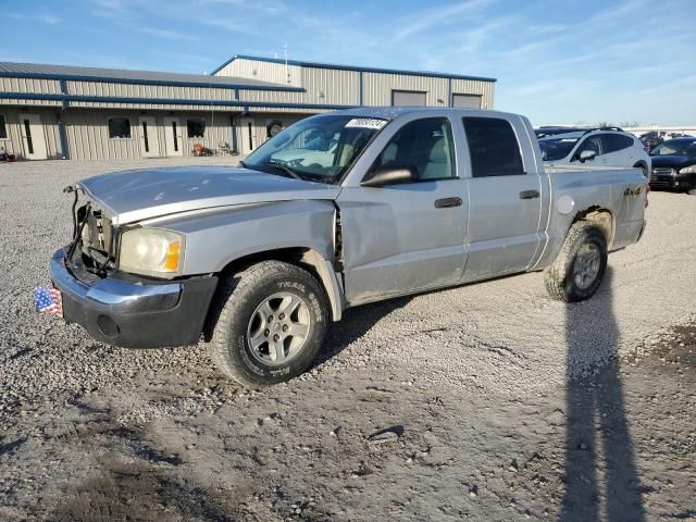 2005 Dodge Dakota Quad SLT