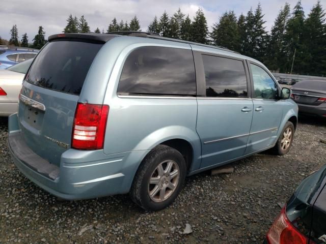 2009 Chrysler Town & Country Touring