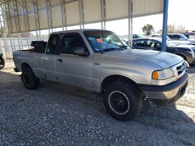 2002 Mazda B2300 Cab Plus