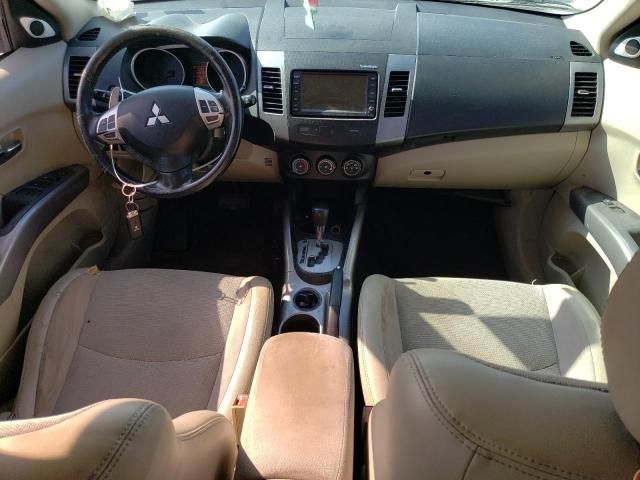 2009 Mitsubishi Outlander SE