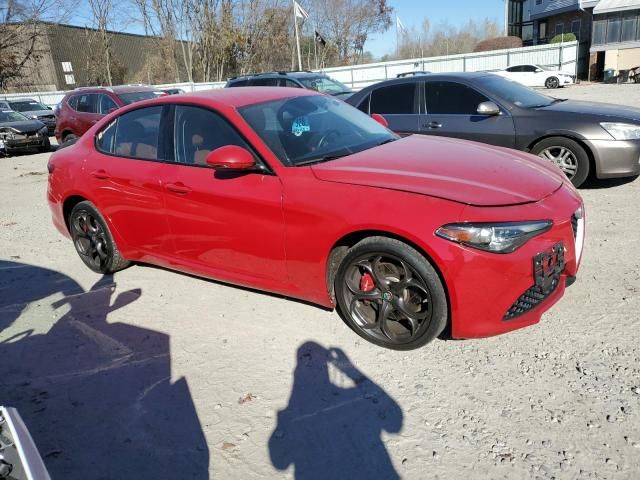 2017 Alfa Romeo Giulia TI Q4