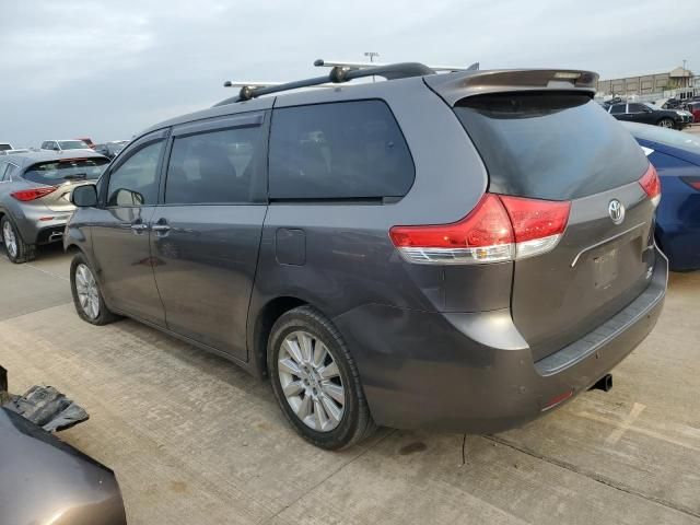 2011 Toyota Sienna XLE