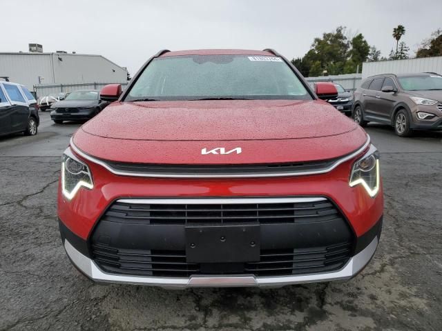 2024 KIA Niro EX