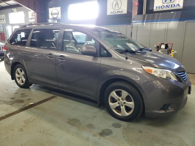 2012 Toyota Sienna LE