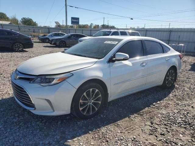 2018 Toyota Avalon XLE