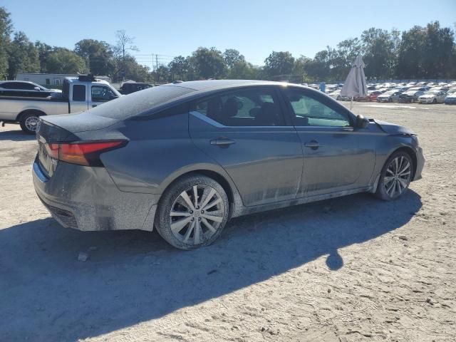 2021 Nissan Altima SR