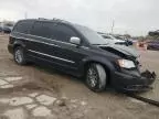 2013 Chrysler Town & Country Touring L