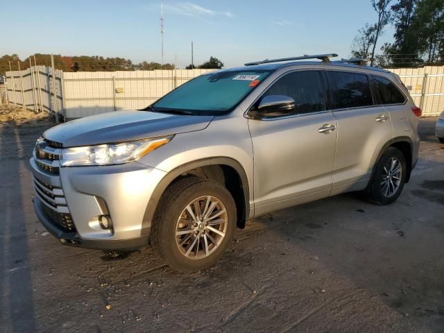 2018 Toyota Highlander SE