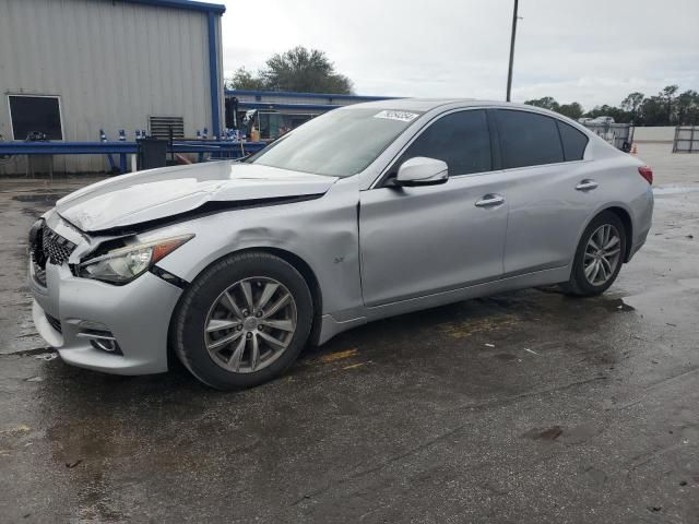 2015 Infiniti Q50 Base