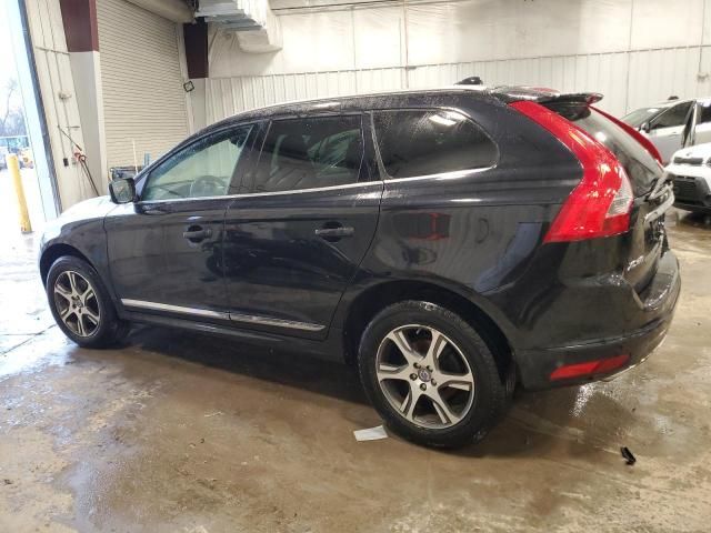 2015 Volvo XC60 T6 Platinum