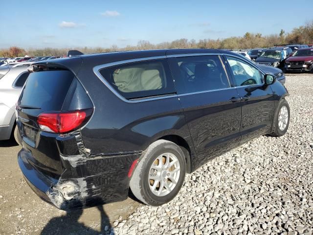 2017 Chrysler Pacifica LX