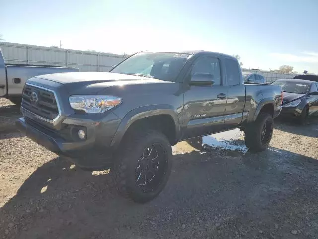 2019 Toyota Tacoma Access Cab