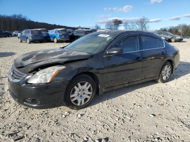 2010 Nissan Altima Base