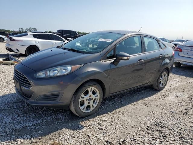 2015 Ford Fiesta SE