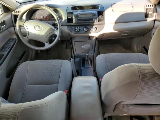 2005 Toyota Camry LE