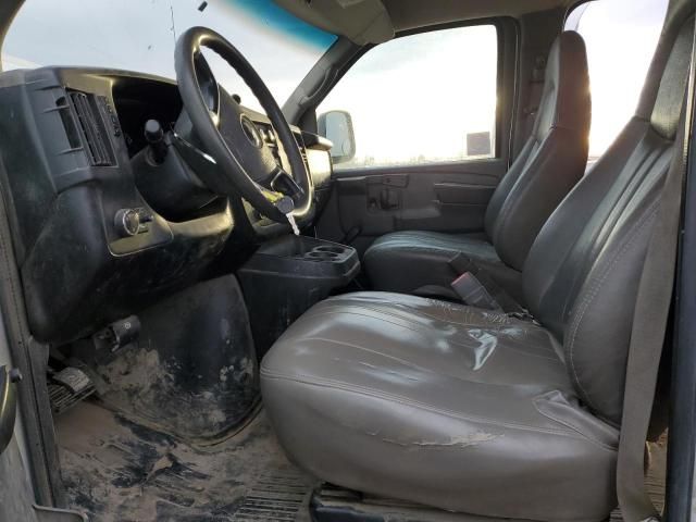 2009 Chevrolet Express G2500