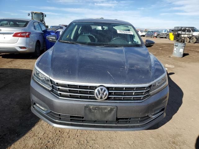 2016 Volkswagen Passat SE