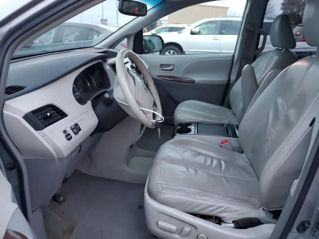 2011 Toyota Sienna XLE